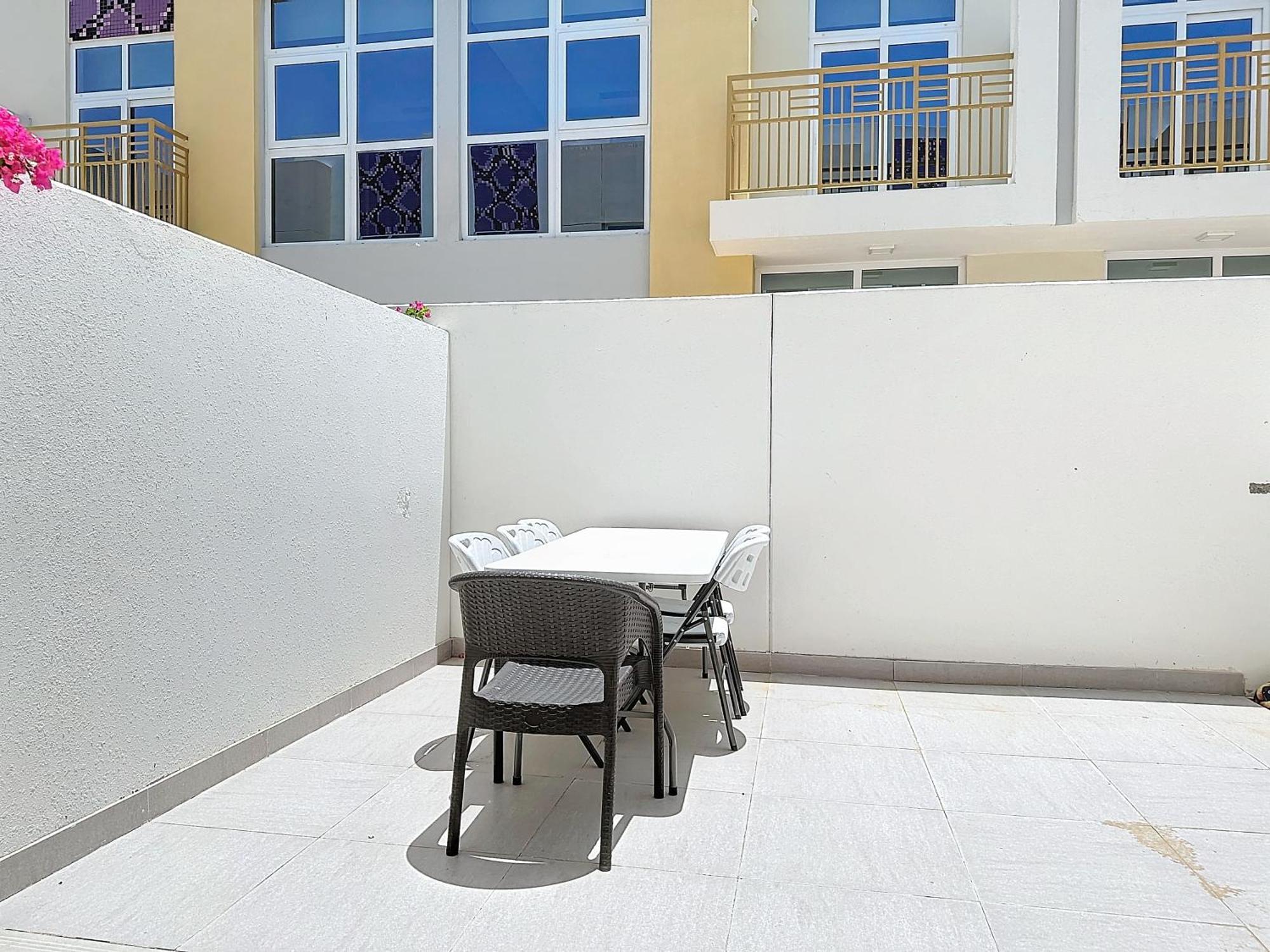 Key View - Aquilegia Villa, Damac Hills Dubai Eksteriør bilde